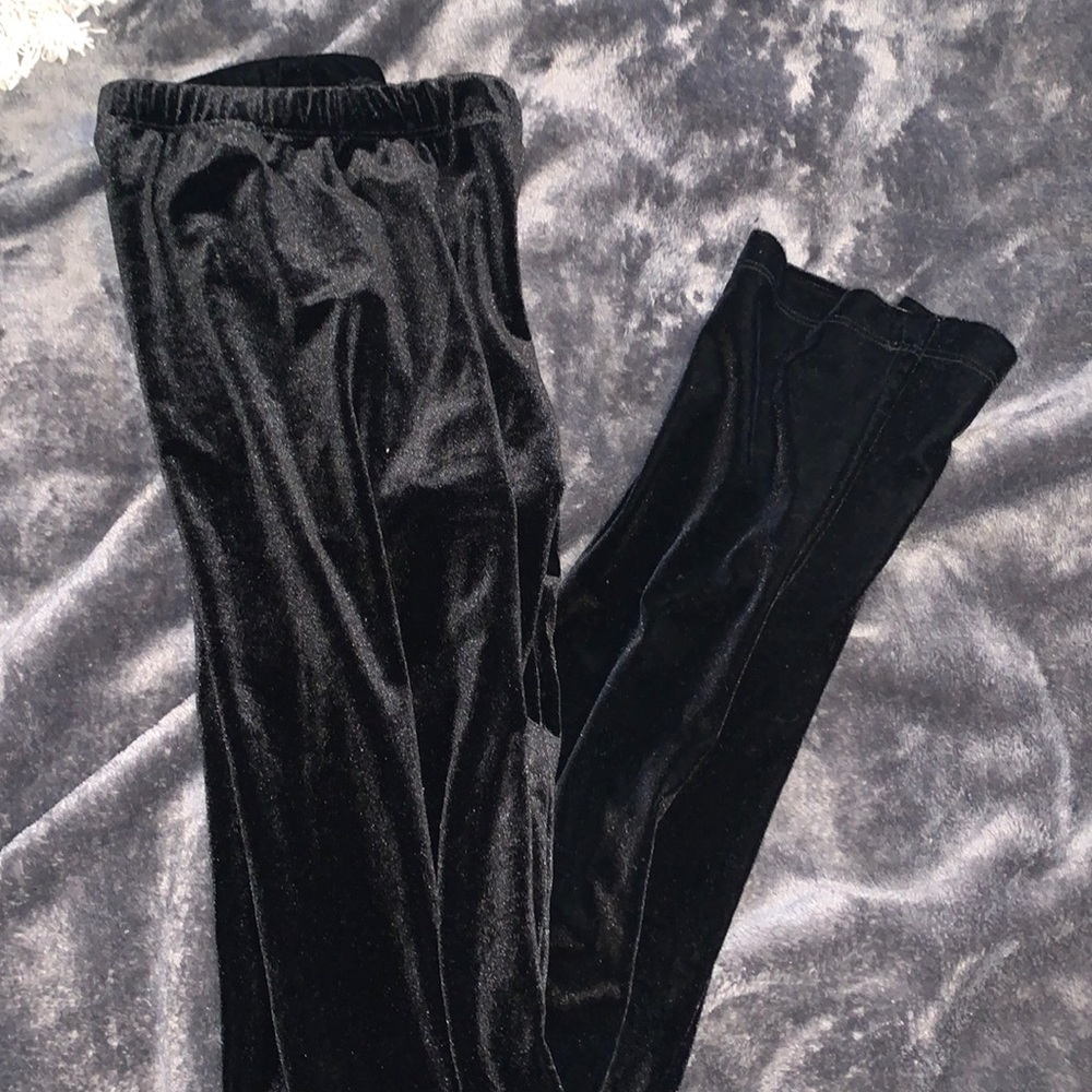Black velour leggings